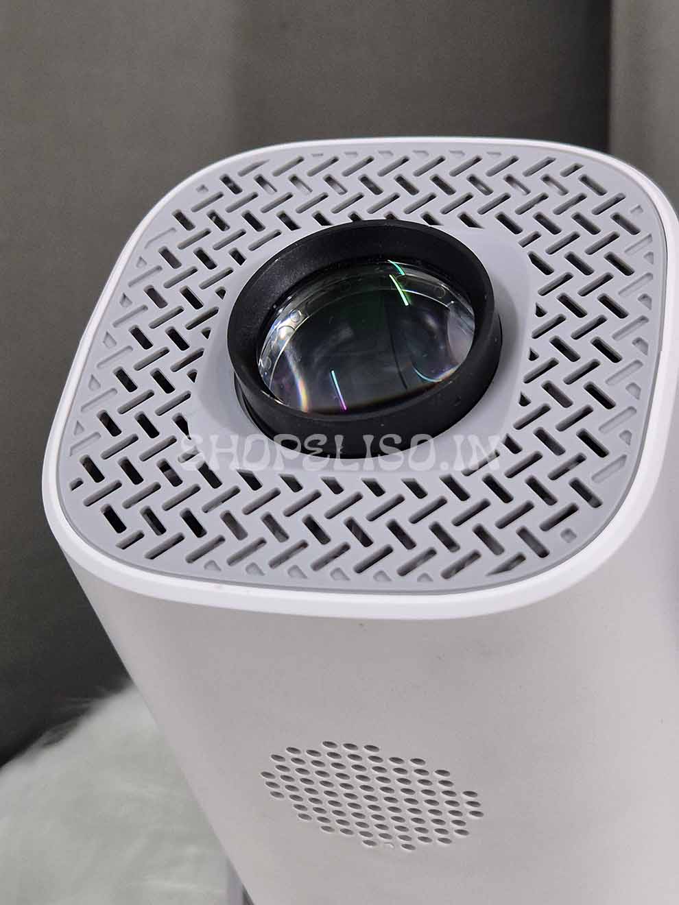 Eliso Mini Projector 📽️ | Built-in Apps (Netflix, YouTube) Wi-Fi