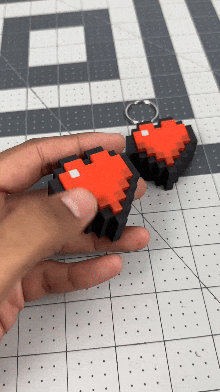 Eliso Minecraft Heart Clicker Keychain