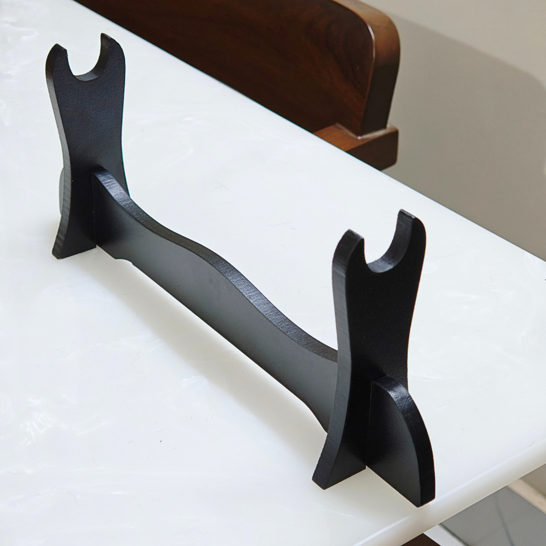 Eliso Katana Stand | DIY