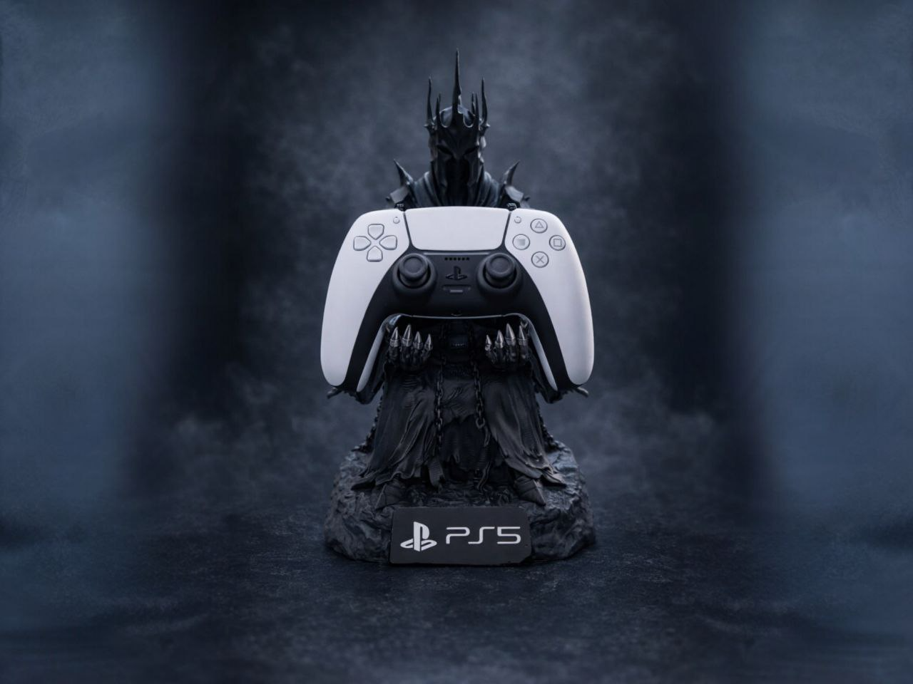 ELISO Dark Lord Controller Throne